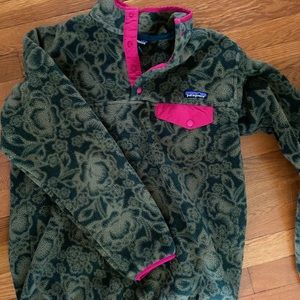 NEVER WORN Patagonia Sweatshirt